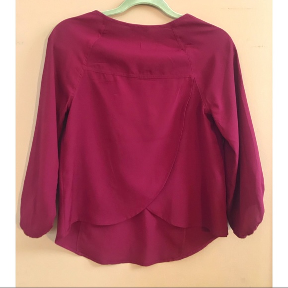 American Eagle Maroon Top - Picture 2 of 2